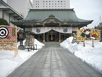 �����}�U��